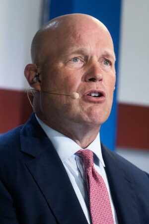 « Un guerrier solide » : Donald Trump nomme Matthew Whitaker au poste d’ambassadeur à l’Otan