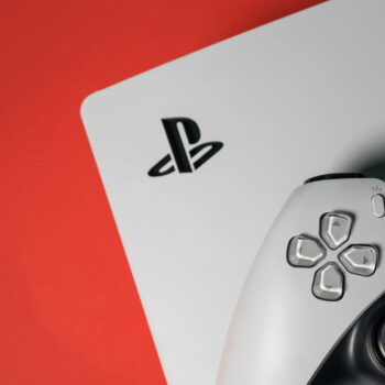 Black Friday PS5 : Sony a enfin craqué ! La PS5 est à un prix jamais atteint