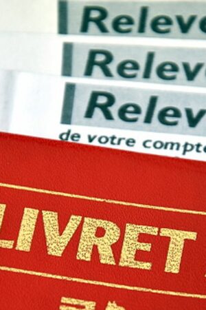 Du livret A au LDDS, en octobre, les foyers français ont puisé dans leur épargne