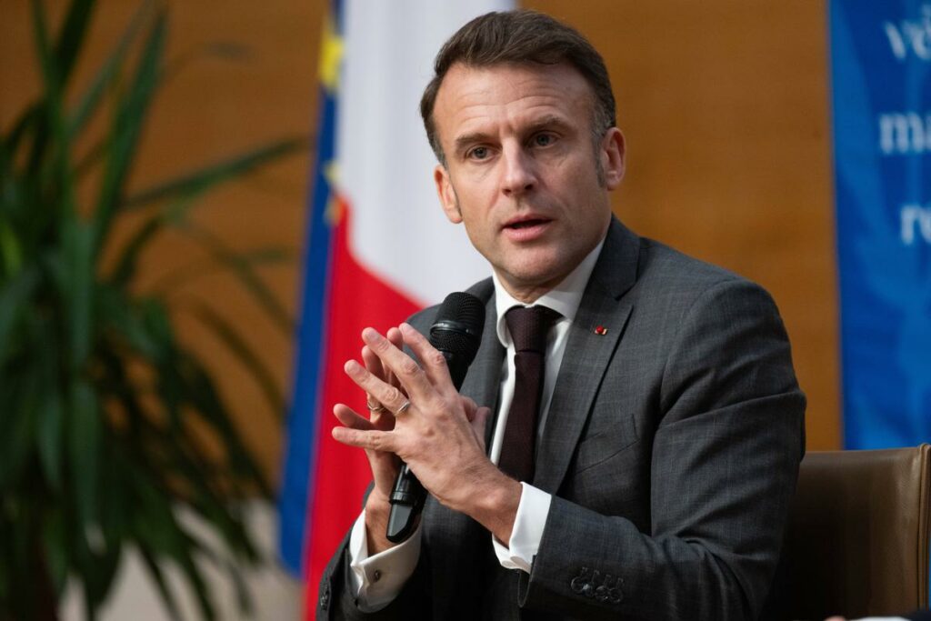 Emmanuel Macron juge les dirigeants d’Haïti « complètement cons », l’ambassadeur français convoqué