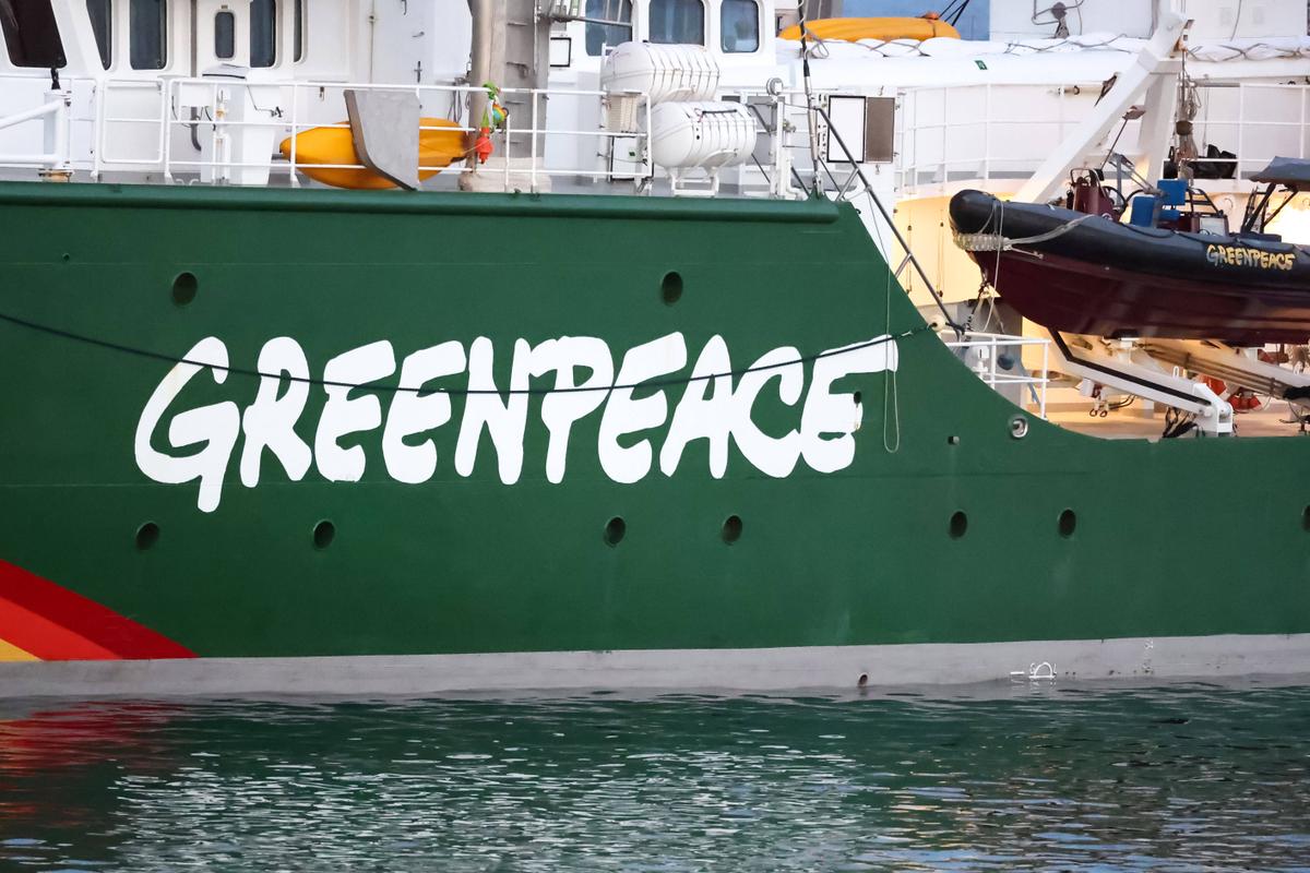 Greenpeace France quitte X (ex-Twitter), l’accusant de favoriser le « climatoscepticisme »