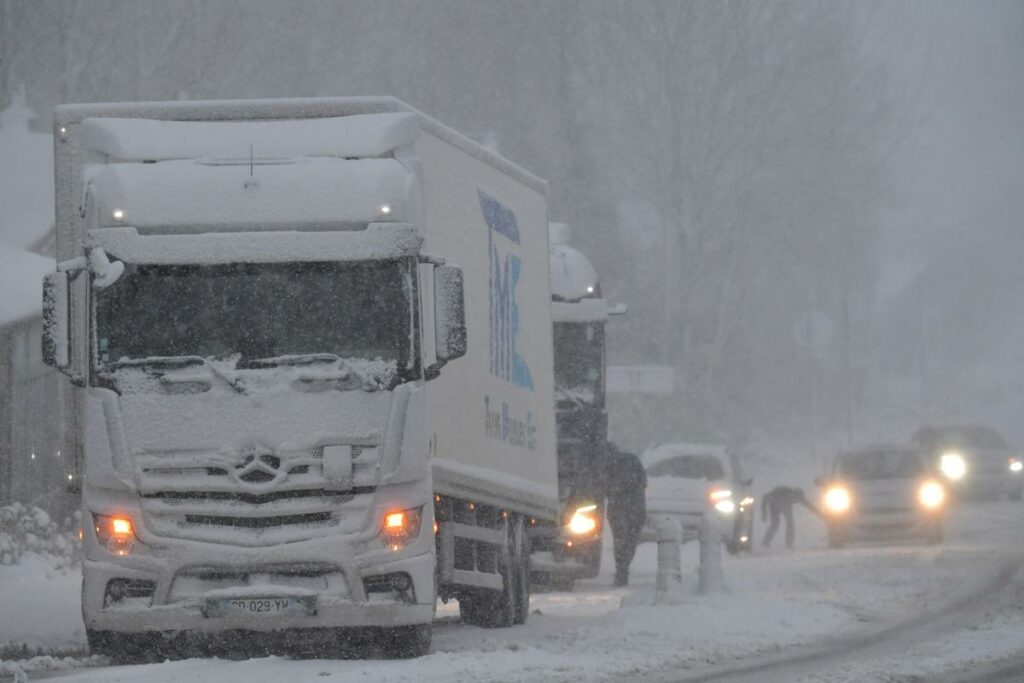 Tempête Caetano : cinq personnes en urgence absolue après un accident dans le Val-de-Marne