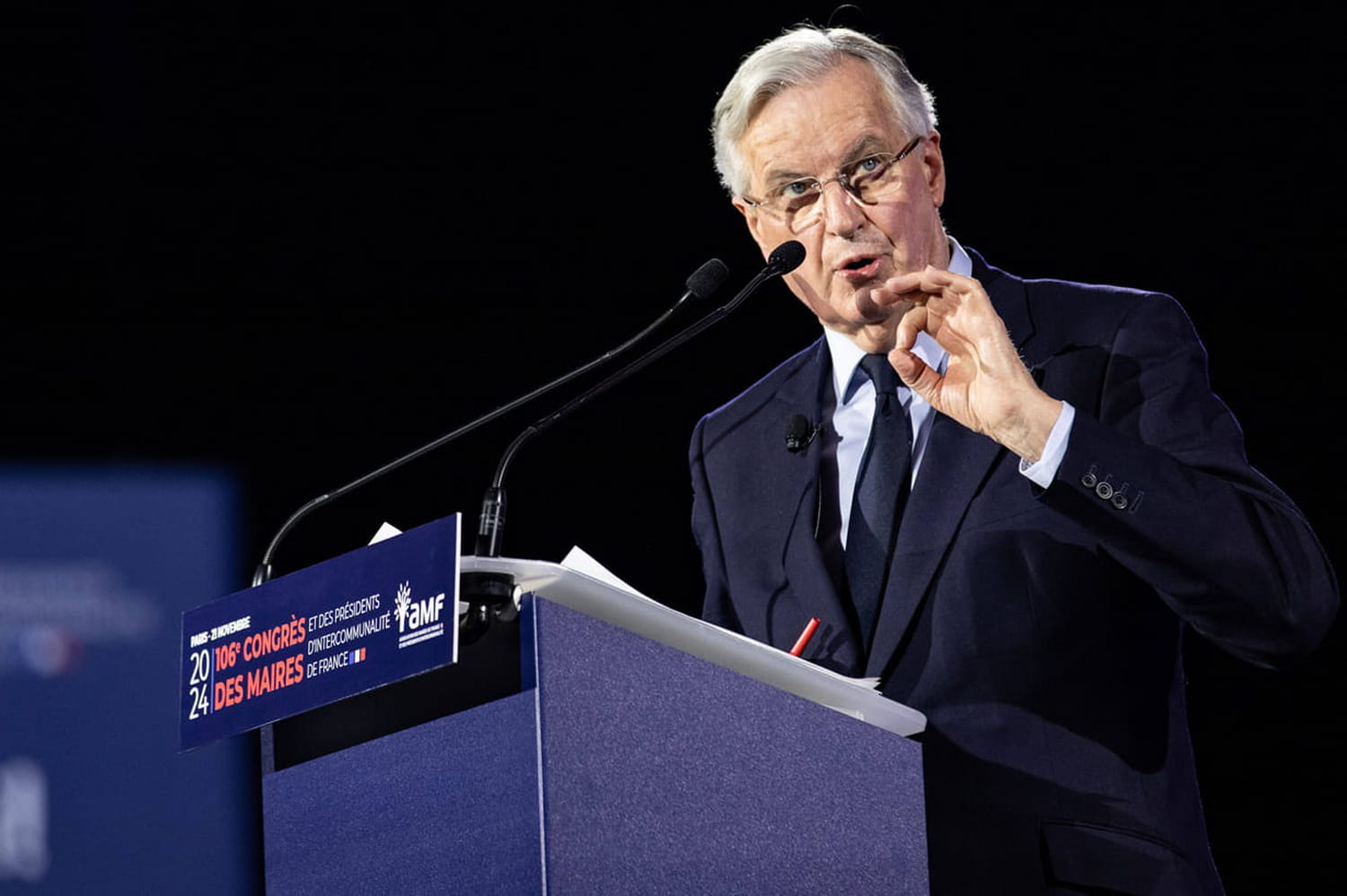 "J'y suis prêt" : Michel Barnier se prépare à une motion de censure... et à quitter Matignon ?