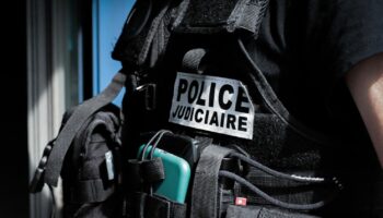 Grenoble : un homme tué d'un coup de couteau lors d'une rixe dans une épicerie