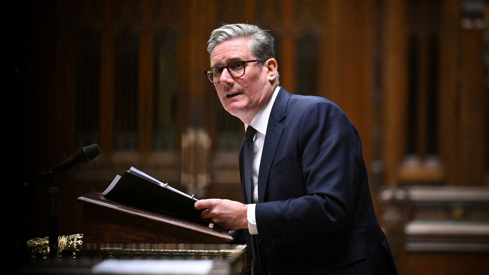 British Prime Minister Keir Starmer delivers his statement on COP29 and G20 Summits at the House of Commons in London, Britain, November 21, 2024. House of Commons/Handout via REUTERS THIS IMAGE HAS BEEN SUPPLIED BY A THIRD PARTY. MANDATORY CREDIT. IMAGES MUST NOT BE ALTERED.