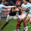 XV de France: les Bleus matent les Pumas pour finir l'année sur une bonne note