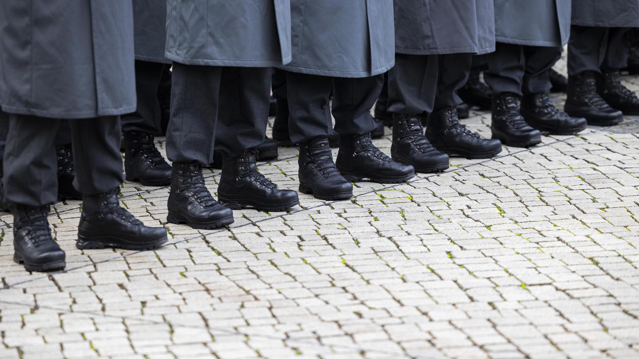 Bundeswehr: Bundeswehrsoldaten sollen modernere Uniformen bekommen