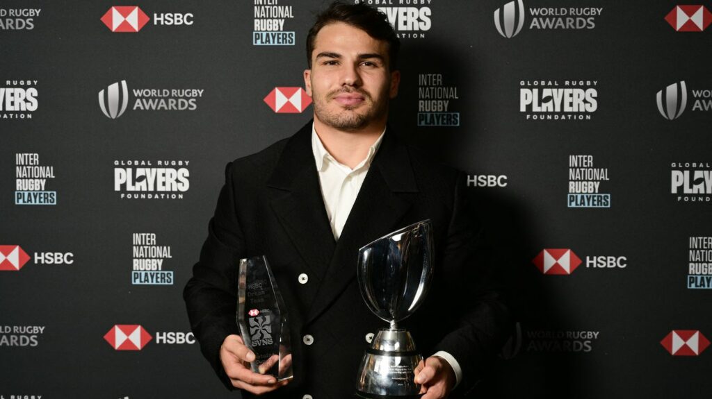 Rugby : Antoine Dupont élu meilleur joueur de l'année en rugby à 7