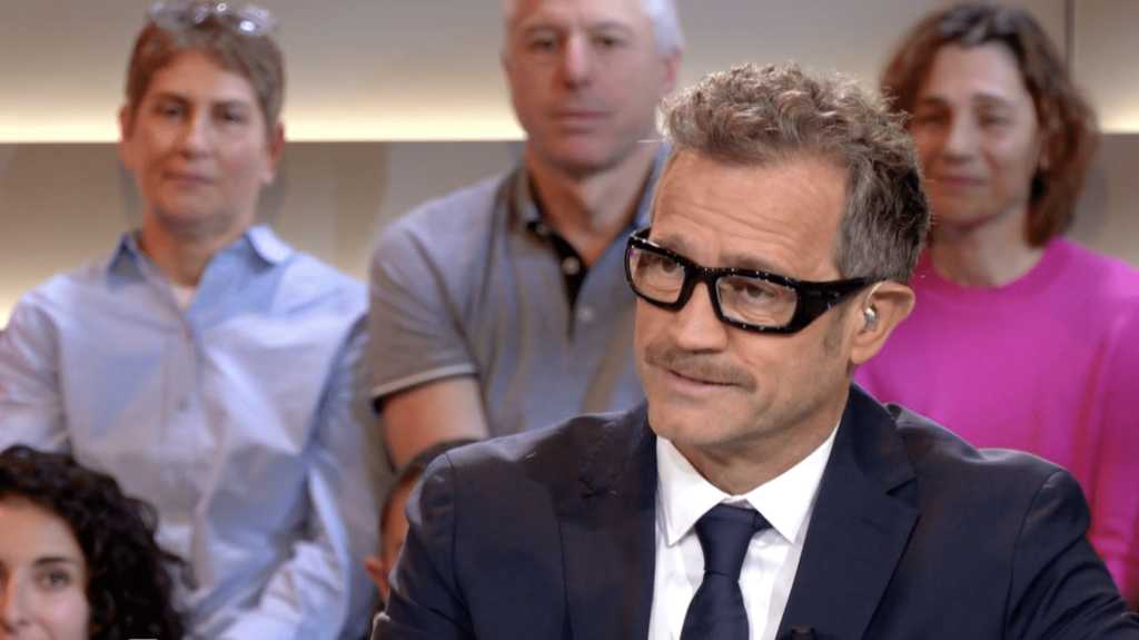 VIDEO. XV de France : "Les joueurs ont besoin d'être accompagnés dans la préparation d'un match, mais aussi après", estime le sélectionneur Fabien Galthié