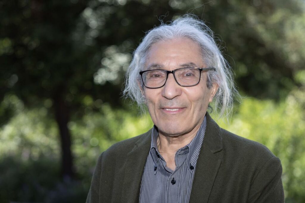 Boualem Sansal, arrêté en Algérie, « verra un procureur » ce lundi, selon son avocat