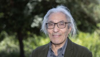 Boualem Sansal, arrêté en Algérie, « verra un procureur » ce lundi, selon son avocat