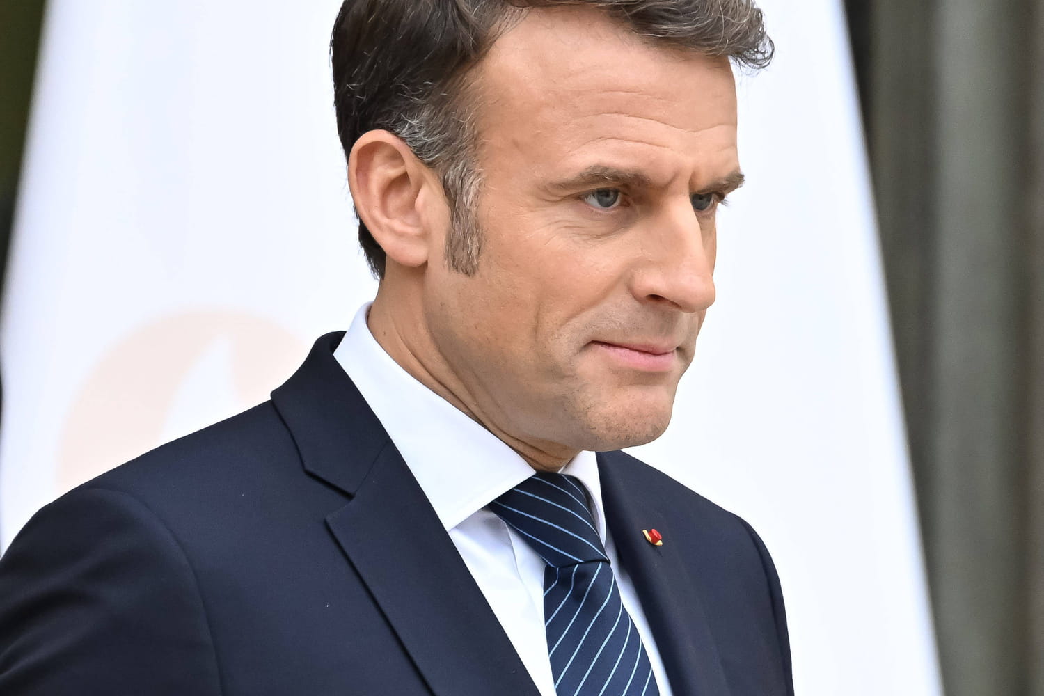 Une démission d'Emmanuel Macron et une élection présidentielle en 2025 : l'hypothèse paraît de moins en moins saugrenue