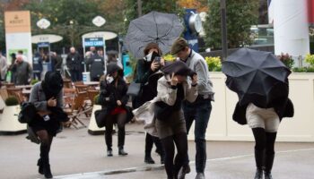 Sept départements du centre-est toujours en vigilance orange ce lundi pour « vent violent », le trafic SNCF perturbé