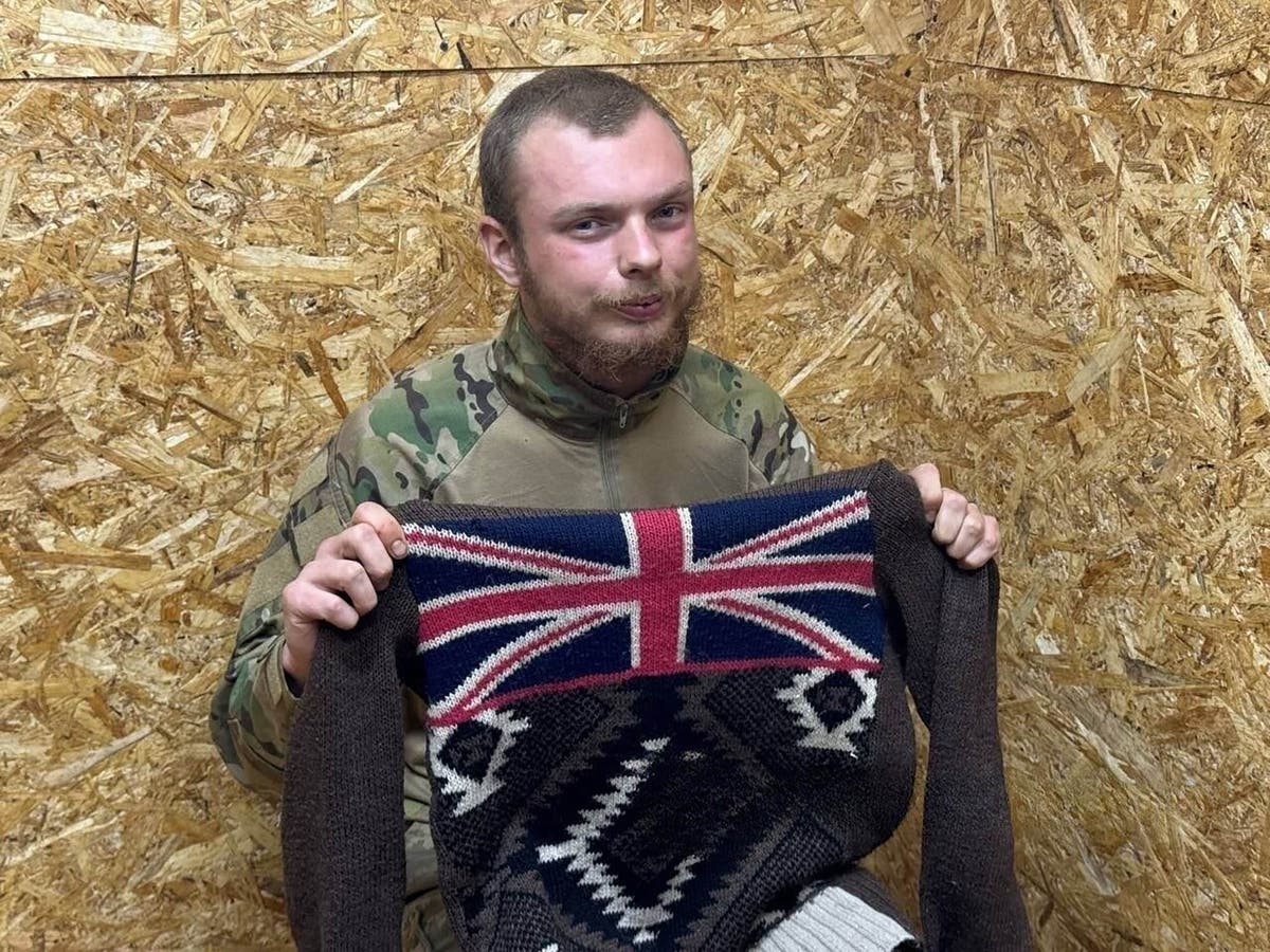 Father of ex-British soldier captured by Russia fears son will be tortured after fighting for Ukraine