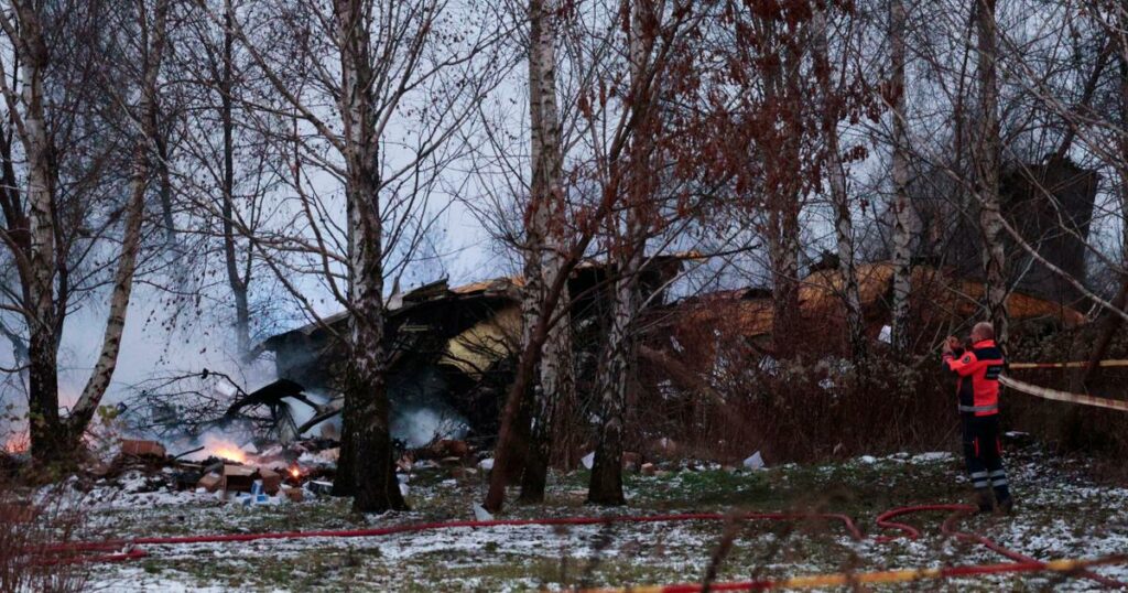 Crash près de l’aéroport de Vilnius : la piste criminelle n’est pas écartée