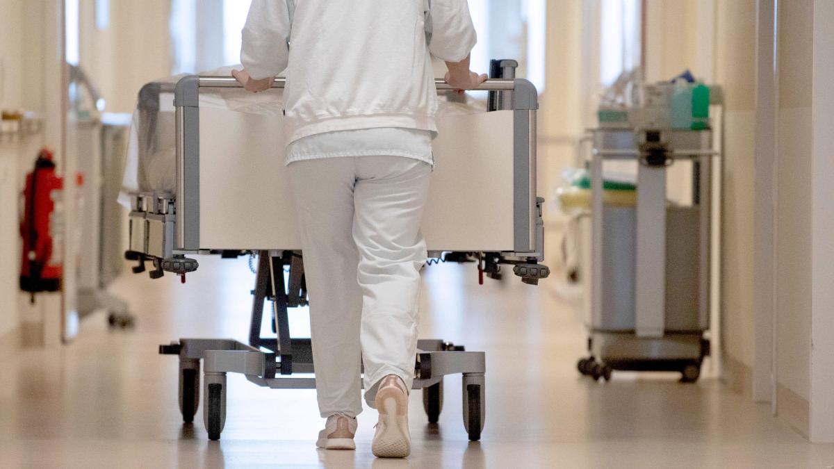 Ärztliche Zwangsmaßnahme muss nicht im Krankenhaus erfolgen