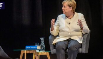 Memoiren von Merkel: Sie bereut nichts