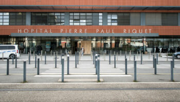 Interne condamné pour agressions sexuelles : la justice confirme sa suspension du CHU de Toulouse