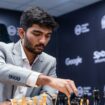 Schach-Teenager Gukesh holt ersten Sieg im Duell mit Ding Liren