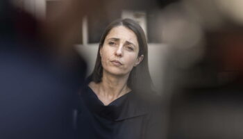 Sophie Binet propose de muscler la loi «Florange» qui contraint les grosses entreprises qui veulent fermer un site à chercher un repreneur