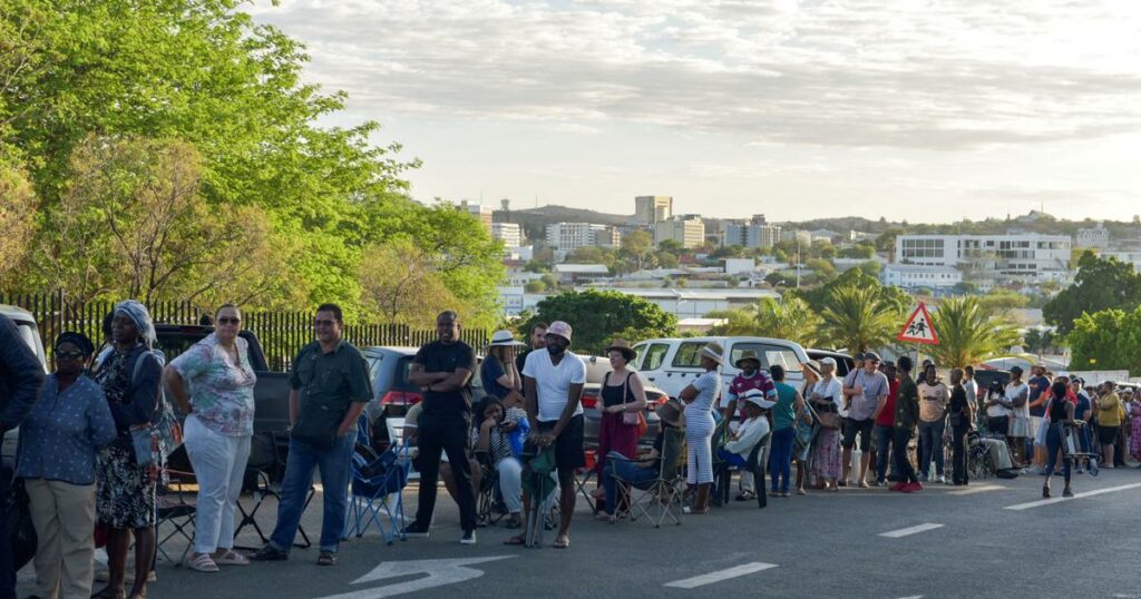 Namibie, Trump, Birmanie, Suisse : les informations de la nuit