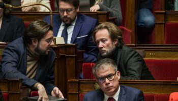 « C’est le dernier espoir » : le gouvernement rêve de dissuader les socialistes de le censurer