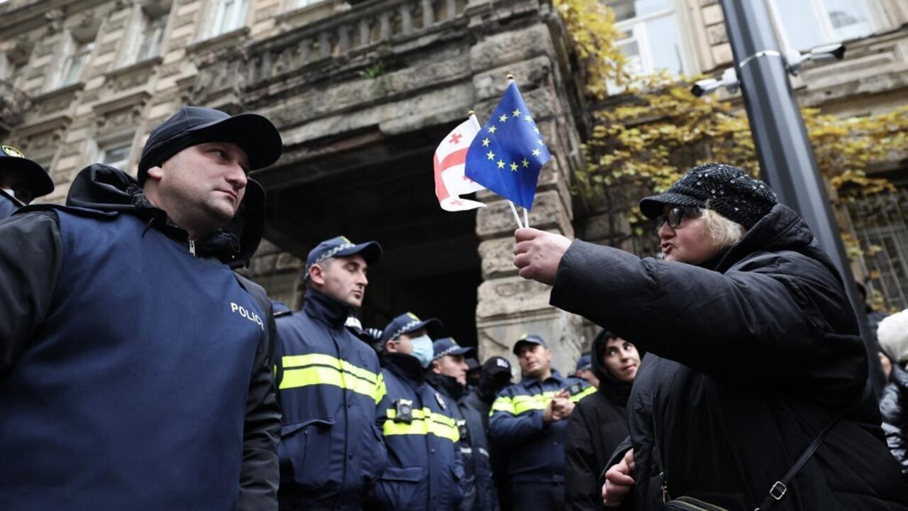 La Géorgie repousse ses ambitions européennes à 2028 sur fond de crise politique