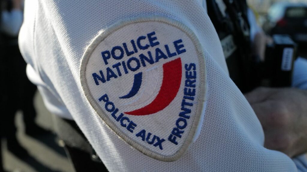 Un important réseau de trafic de migrants démantelé par la police aux frontières, avec le soutien d'Europol