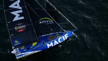 Vendée Globe 2024 : un quatuor se dégage au large du cap de Bonne-Espérance... Suivez la position des skippeurs en direct