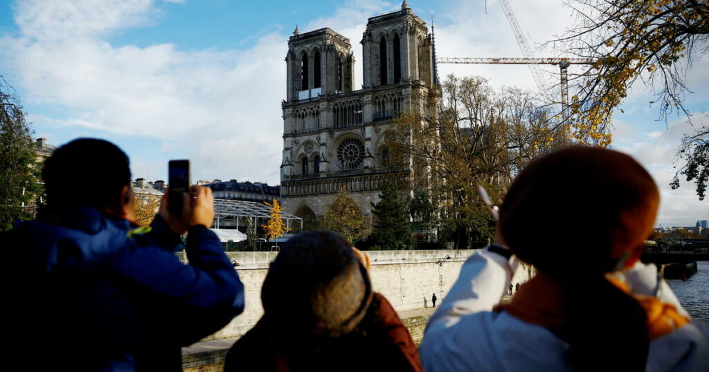 EN IMAGES - Notre-Dame de Paris remise à nef