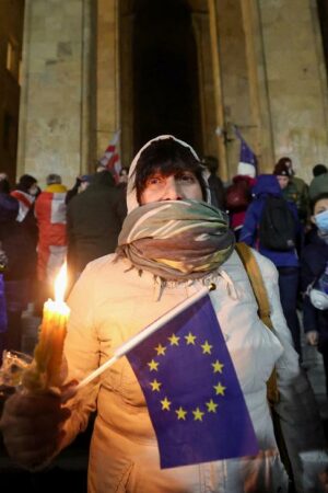 Georgien: Polizei geht mit Wasserwerfern und Tränengas gegen Demonstranten vor