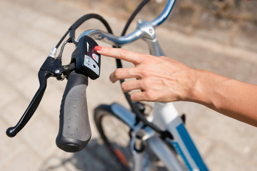 Pour le Black Friday, ces vélos électriques tombent sous les 1000 euros, le top 3 des offres