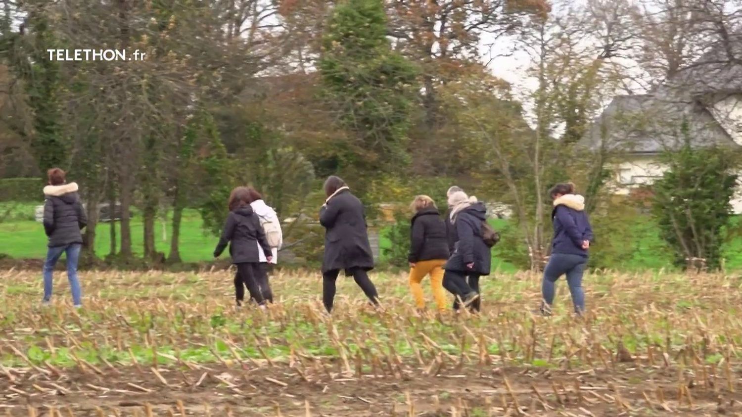 Disparition de Morgane : 800 personnes mobilisées dans les Côtes-d'Armor