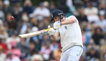 England put foot down to open first innings lead