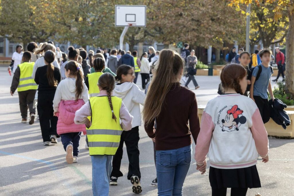 « Des informations mensongères » : la Ciivise et le Planning répliquent à la fronde conservatrice contre l’éducation à la sexualité