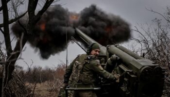 Ukraine-Russia war latest: Zelensky offers to ‘cede territory’ for Nato seat amid North Korea military talks