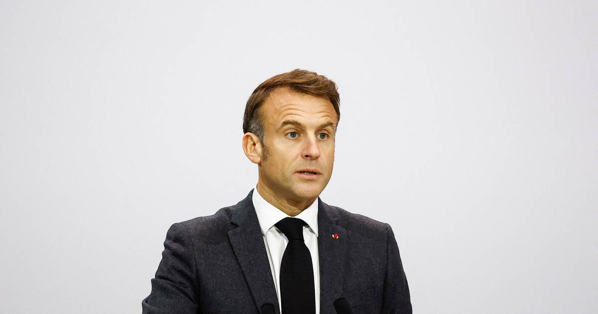 Des élus de tous bords envisagent la démission d’Emmanuel Macron