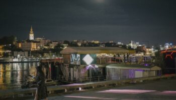 À Belgrade, les barges festives coulent à petits flots