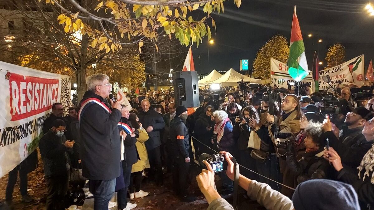 À 2 km du Stade de France, un rassemblement s’est tenu pour dire « non au match France – Israël »