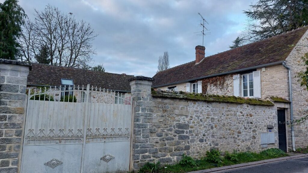 À Cély-en-Bière, la page Pierre Palmade est tournée : « La maison a été rachetée, pour nous c’est fini »