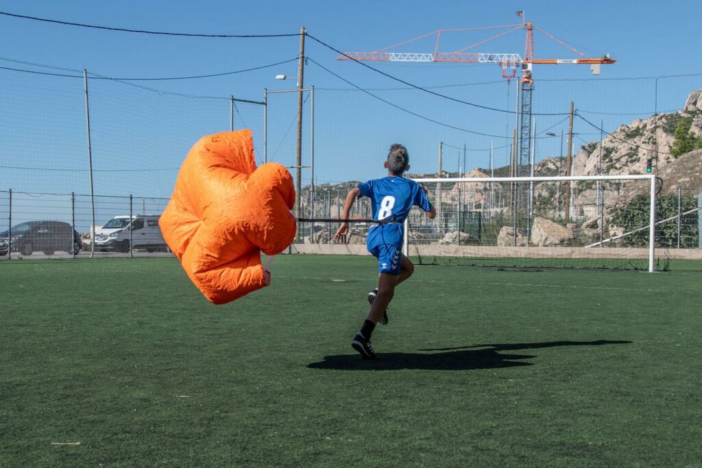 A Marseille, de très jeunes footballeurs surentraînés dans l’espoir de devenir le prochain Mbappé