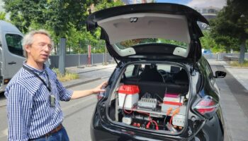 À Paris, rechargez votre voiture électrique en roulant