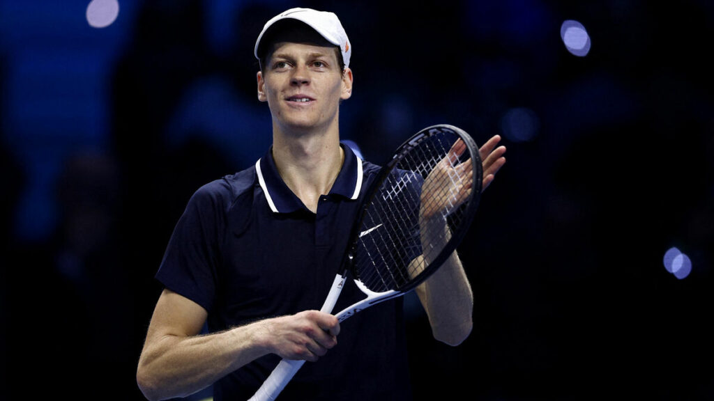 ATP Finals : Jannik Sinner balaie Casper Ruud et rejoint Taylor Fritz en finale