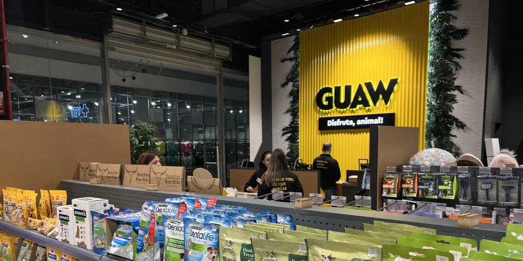 Abre 'Guaw', una nueva tienda de cuidado animal en el centro comercial «La Abadía»