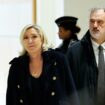 Affaire des assistants parlementaires du FN : tout comprendre aux enjeux du procès qui menace l’avenir politique de Marine Le Pen