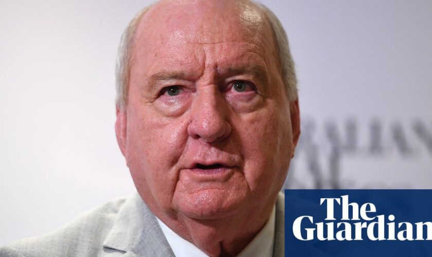 Alan Jones arrested amid NSW police investigation into alleged indecent assaults