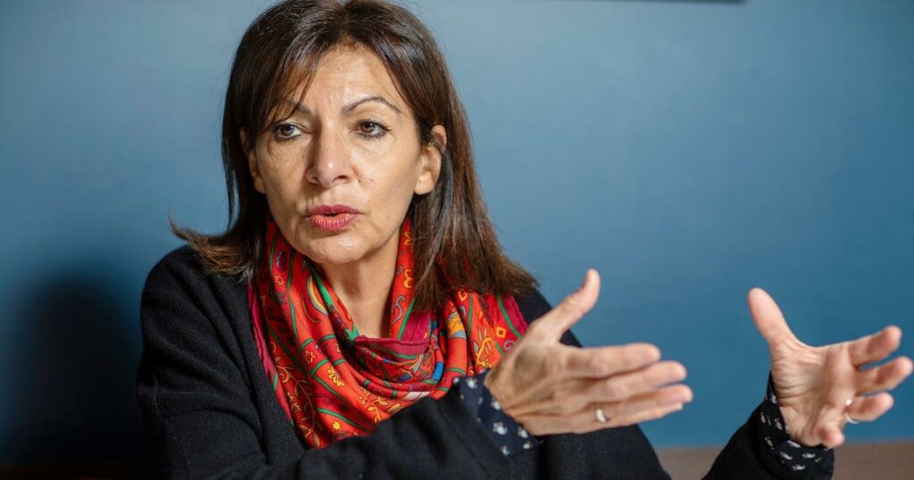 Anne Hidalgo évoque les «attaques trumpistes» de la droite parisienne et laisse planer le doute sur une troisième candidature