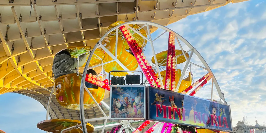 Así es 'Setalandia', el parque de atracciones que vuelve al centro de Sevilla esta Navidad