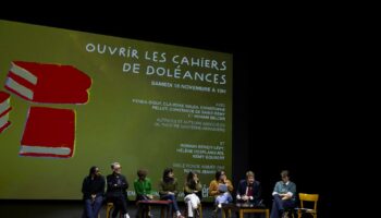 Au Théâtre des Amandiers, la seconde vie des cahiers de doléances