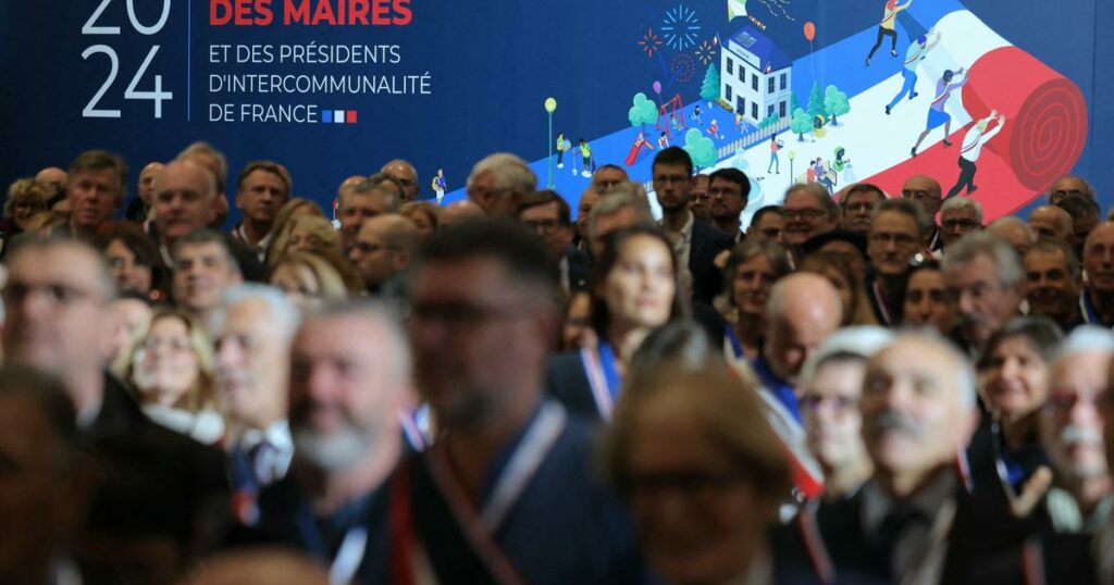 Au congrès des maires, la fronde des élus face aux économies exigées par le gouvernement